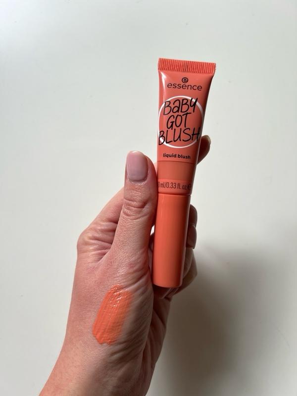أحمر الخدود السائل Baby Got Blush من Essence - 40 Coral Crush