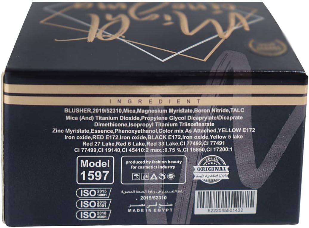 102 - Might Cinema Loose Powder Matte Finish With Sponge