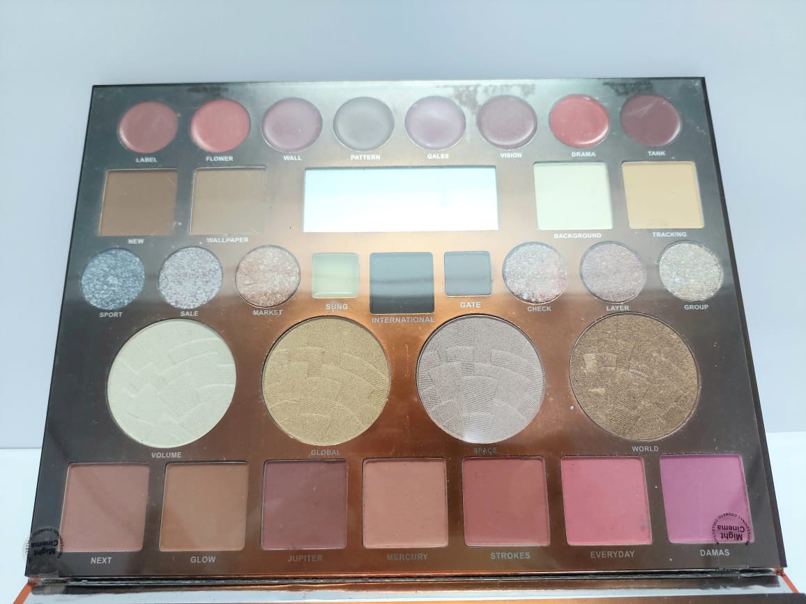 Might Cinema Extrem Eyeshadow - No : 1076