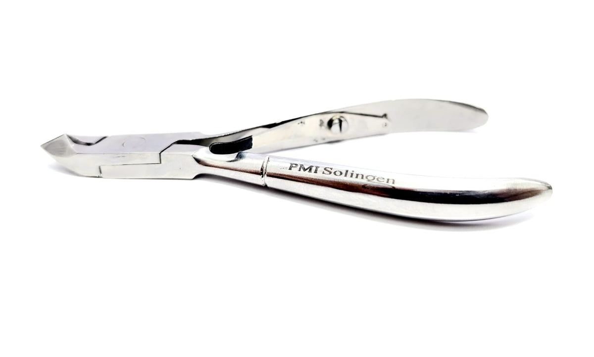 ماكينة قص الجلد الأوتوماتيكية PMI Solingen - صنع في باكستان