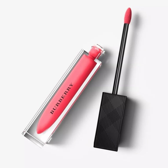 أحمر شفاه Burberry Kisses – Light Crimson 5.5ml – رقم 28