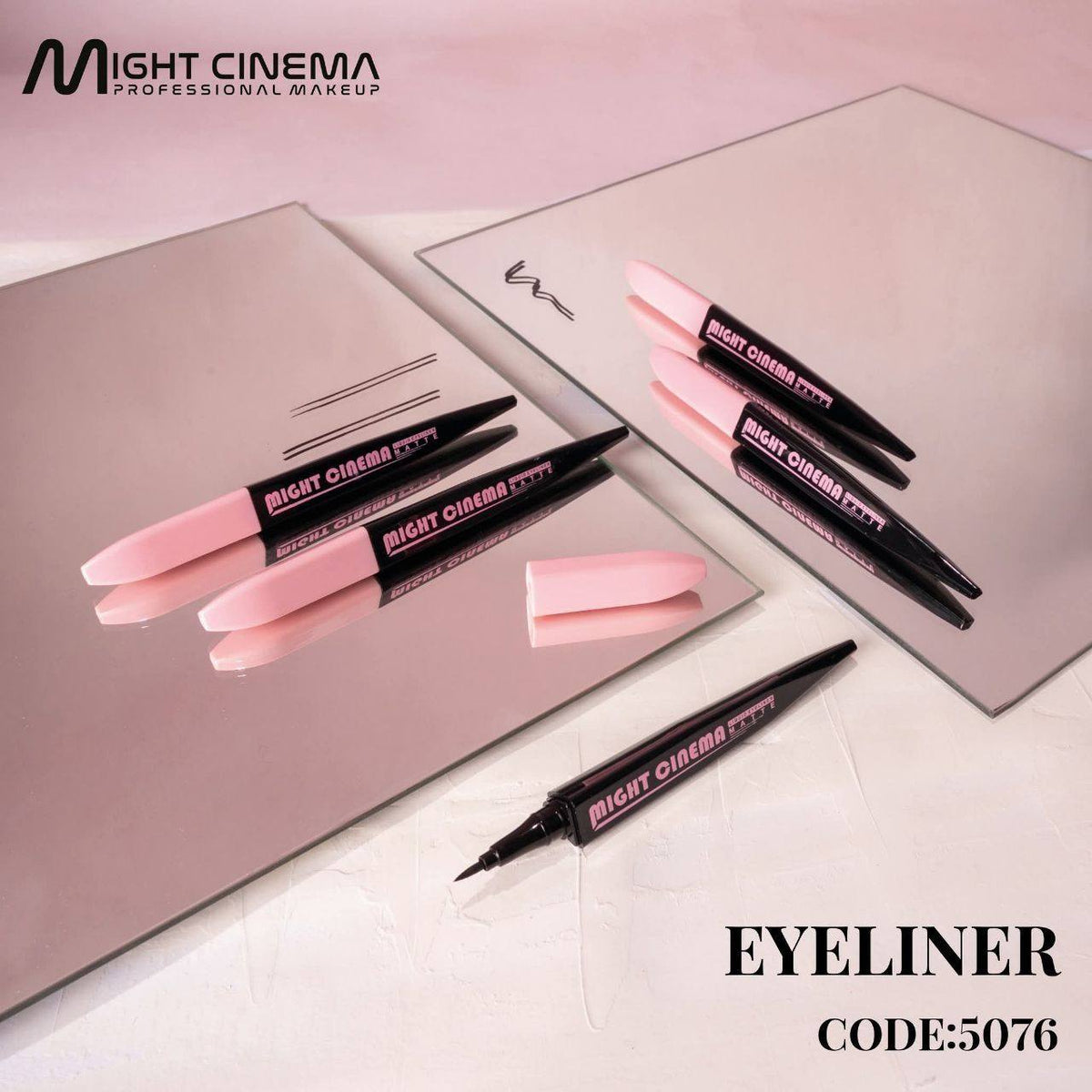 Might Cinema High Impact Easy Liquid Eyeliner Matte - Model 5076