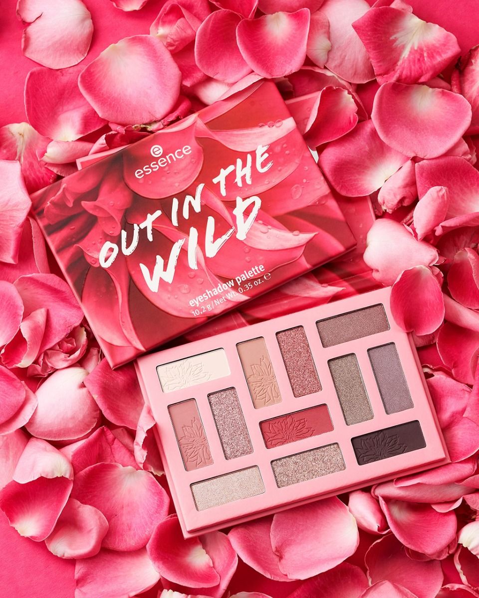 Out In The Wild Eyeshadow Palette - 01 Dont Stop Beleafing!